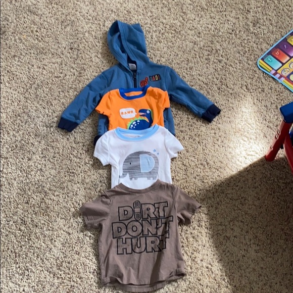 Shirts and jacket - Picture 1 of 1